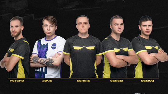 LOL前一姐小米粥重返直播界 吐槽主播引发热议